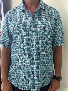 Tommy Bahama Turquoise and Navy Grid-Print Short Sleeve Button-Up